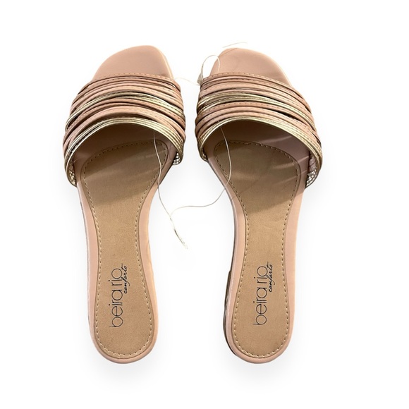 Beira Rio Strappy Slip On Sandal NWOT - Picture 2 of 4